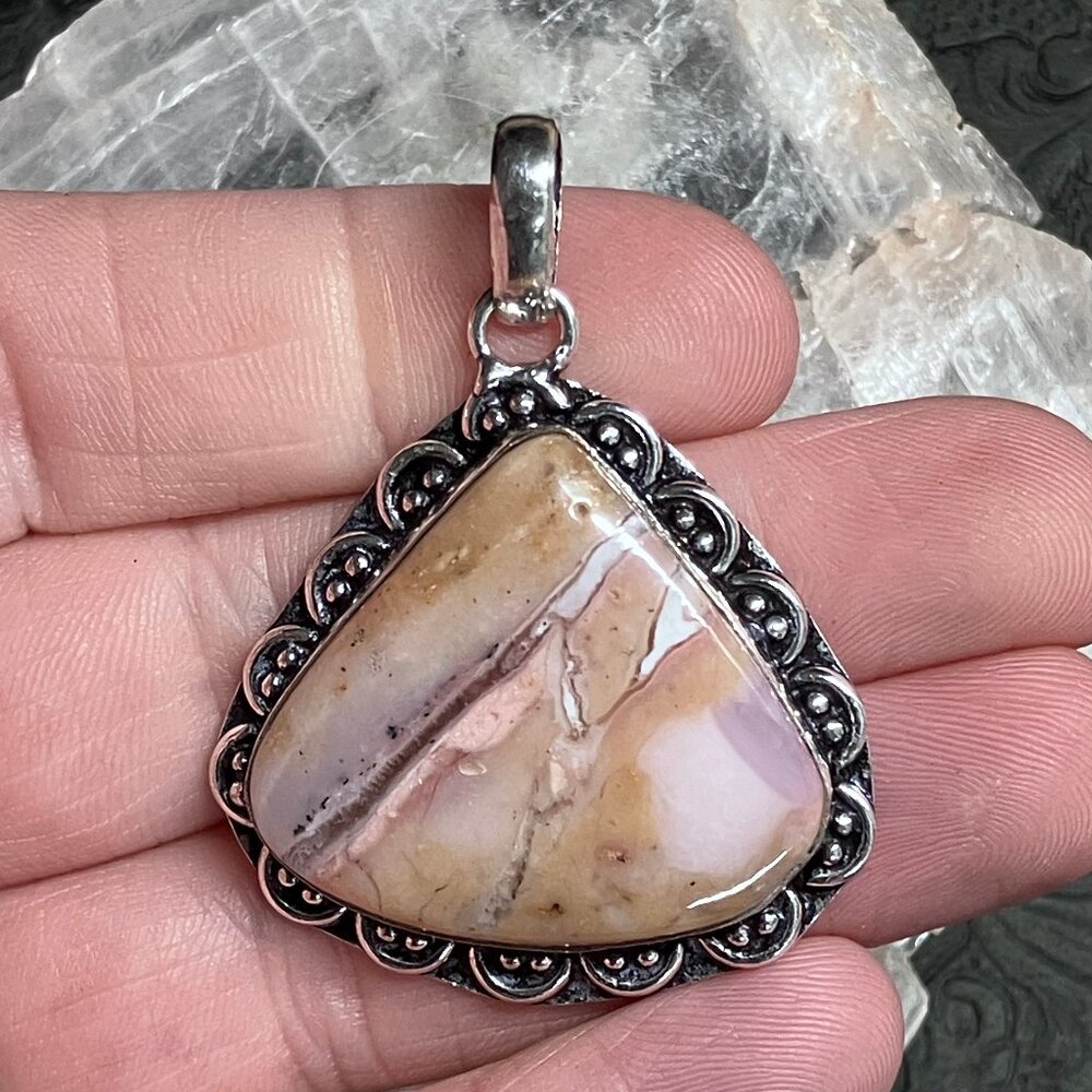 Triangular Peruvian Pink Opal Pendant Crystal Sto… - image 1